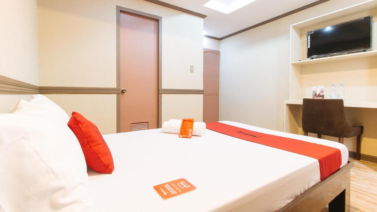 Reddoorz Plus At Canley Residential Pasig City Kültér fotó
