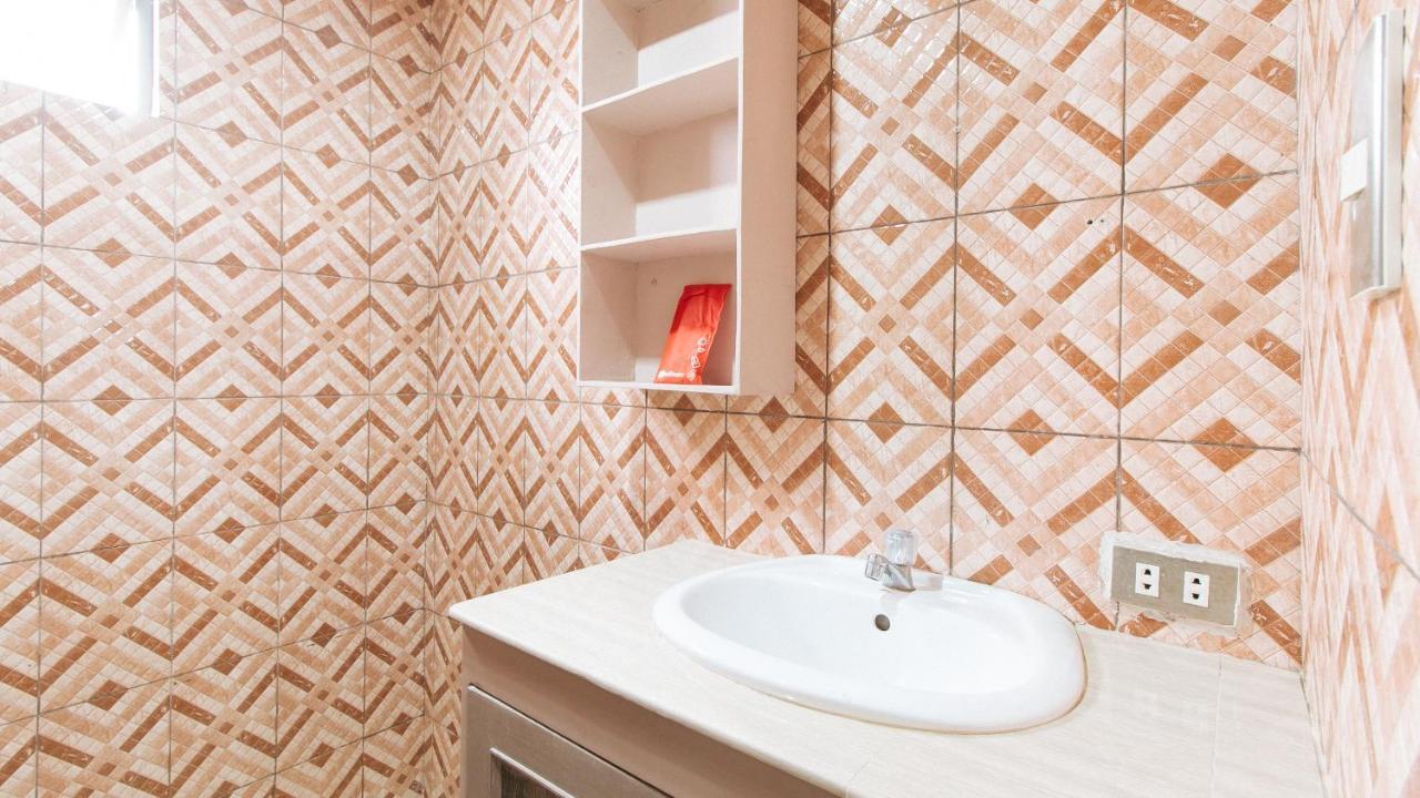 Reddoorz Plus At Canley Residential Pasig City Kültér fotó