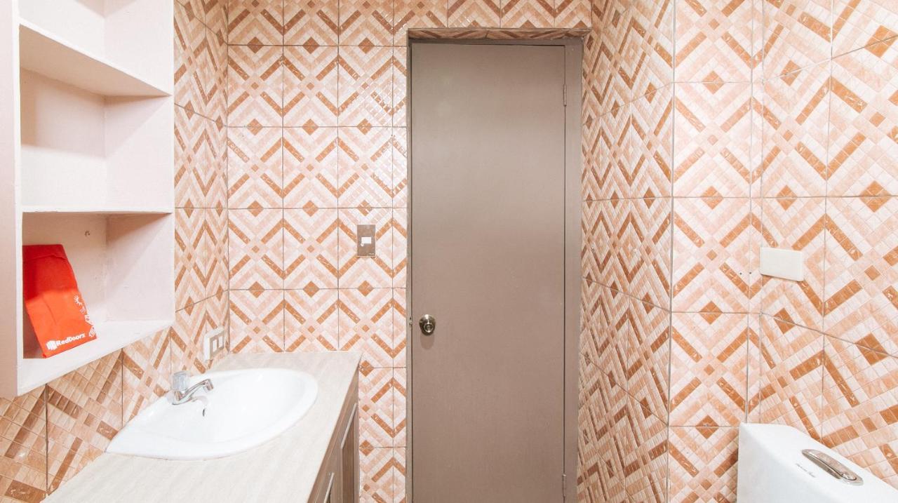 Reddoorz Plus At Canley Residential Pasig City Kültér fotó
