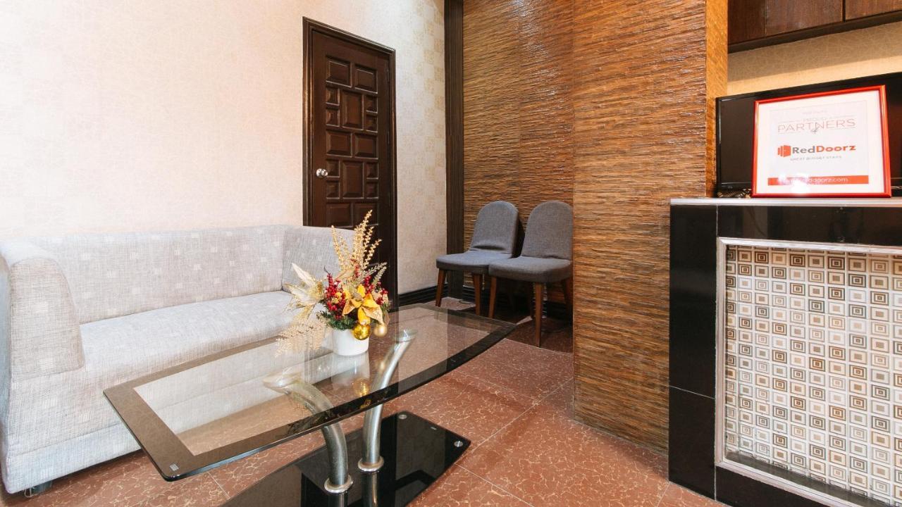 Reddoorz Plus At Canley Residential Pasig City Kültér fotó