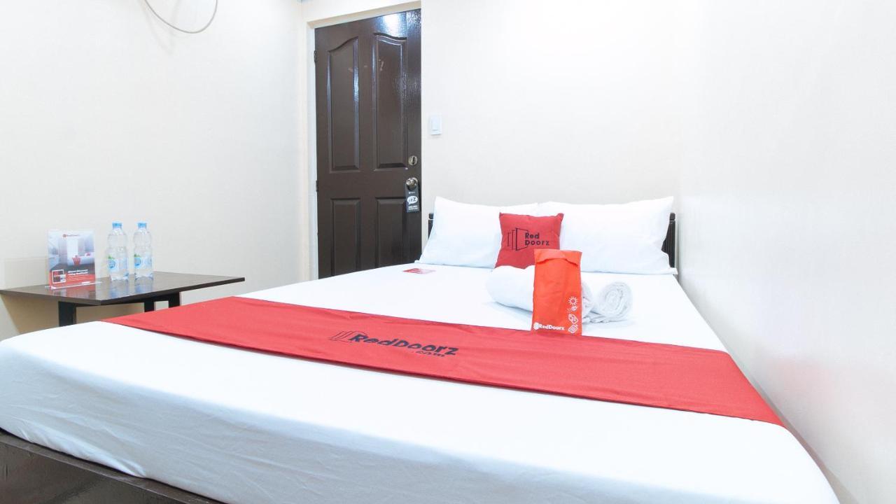 Reddoorz Plus At Canley Residential Pasig City Kültér fotó