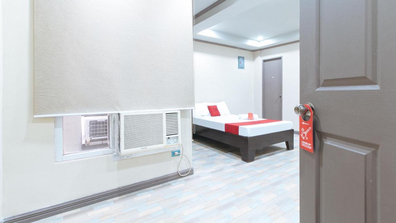 Reddoorz Plus At Canley Residential Pasig City Kültér fotó